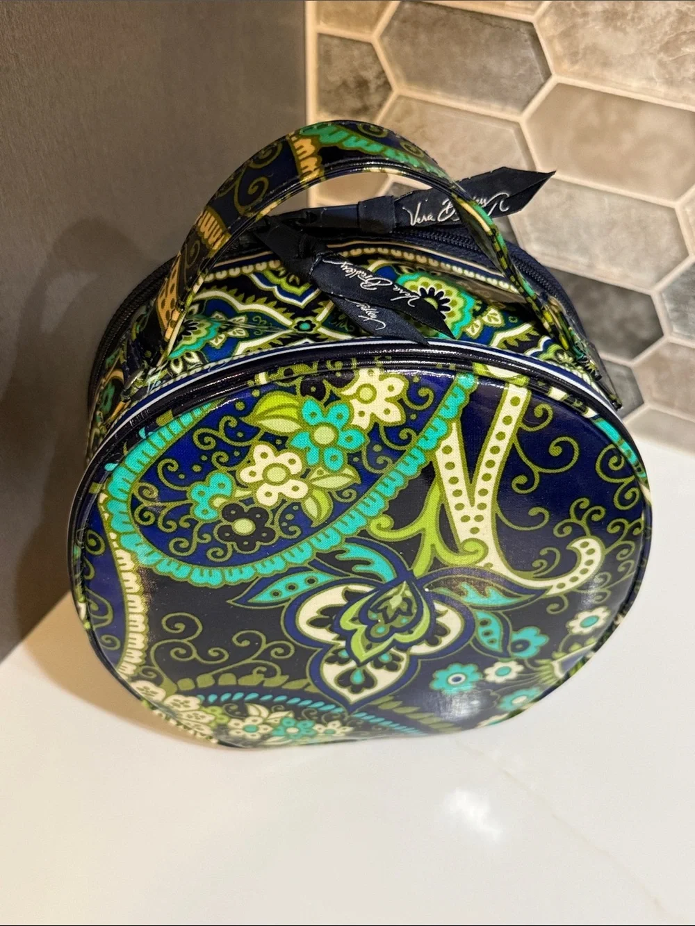 Vera Bradley round cosmetic